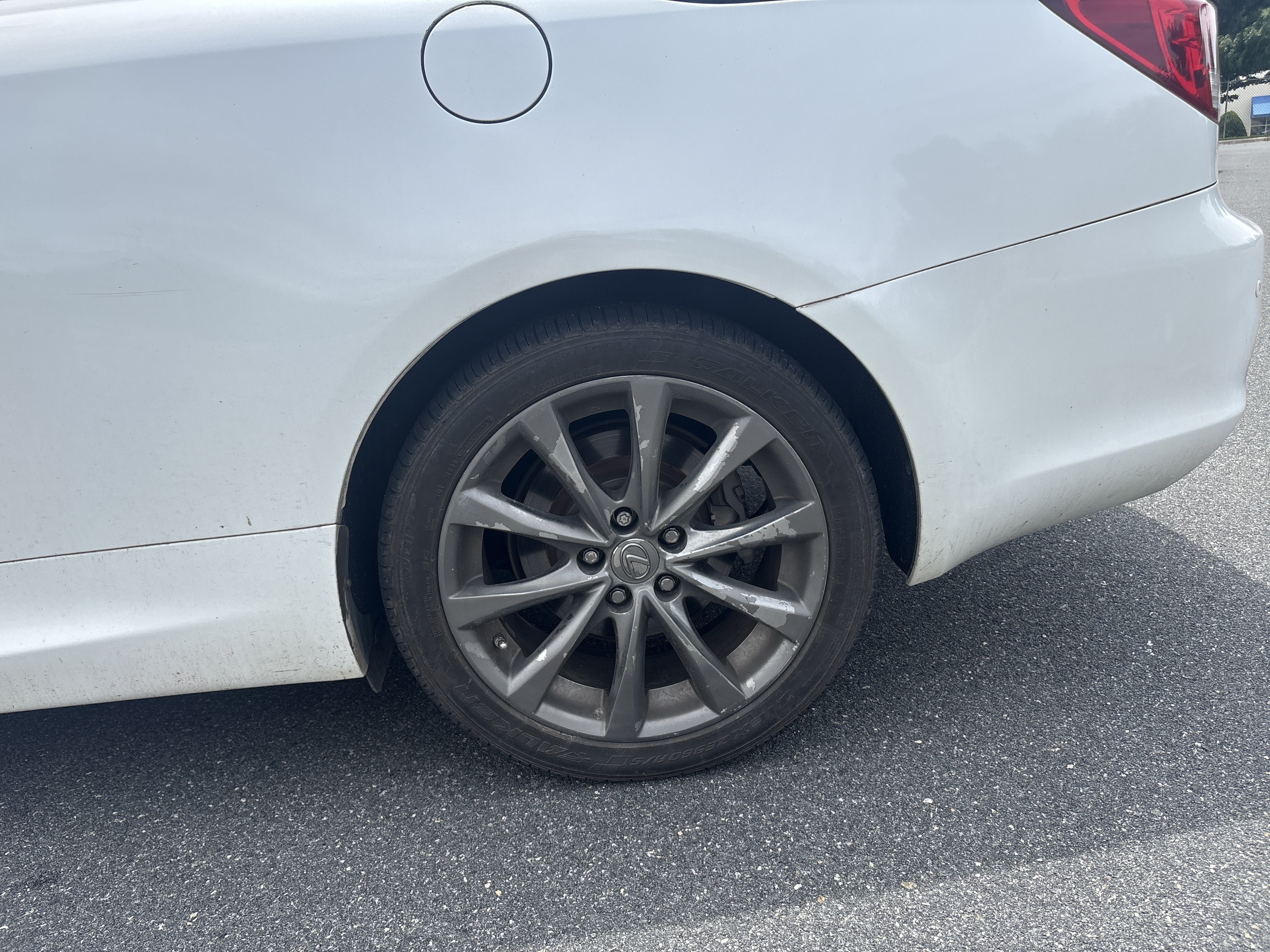 Used 2013 Starfire Pearl Lexus 250 C image 10