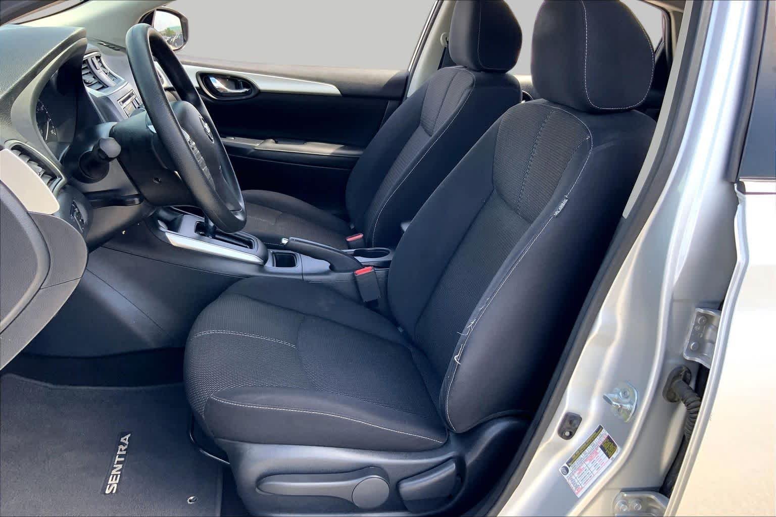 Used 2017 Brilliant Silver Nissan S image 8