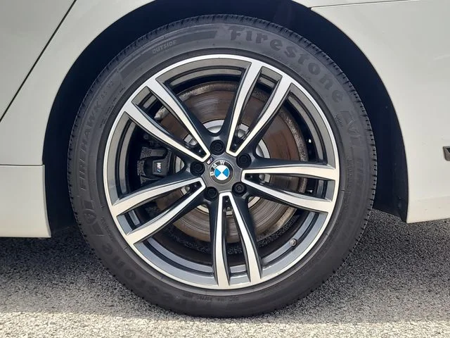 Used 2022 White BMW 750i xDrive image 8