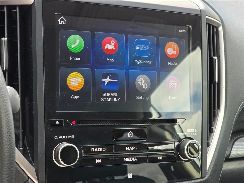 Used 2019 Silver Subaru Limited image 21