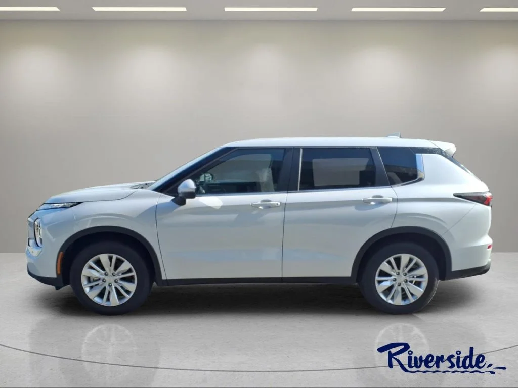 New 2026 White Mitsubishi ES 1.5T 2WD image 3