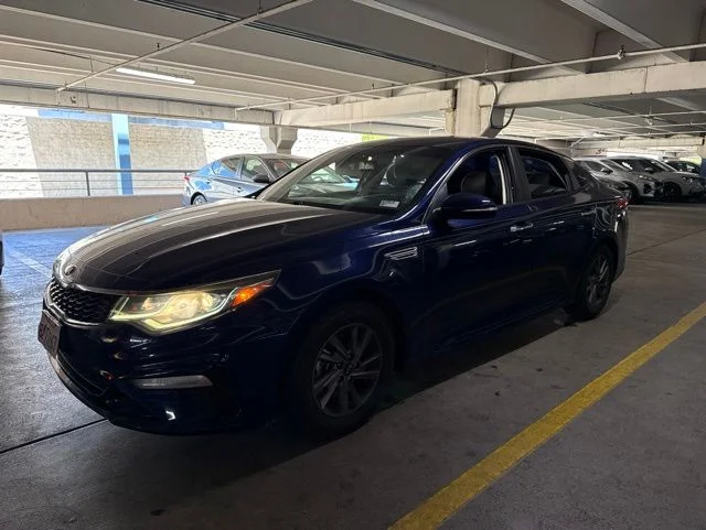 2020 Kia Optima LX AT's photo