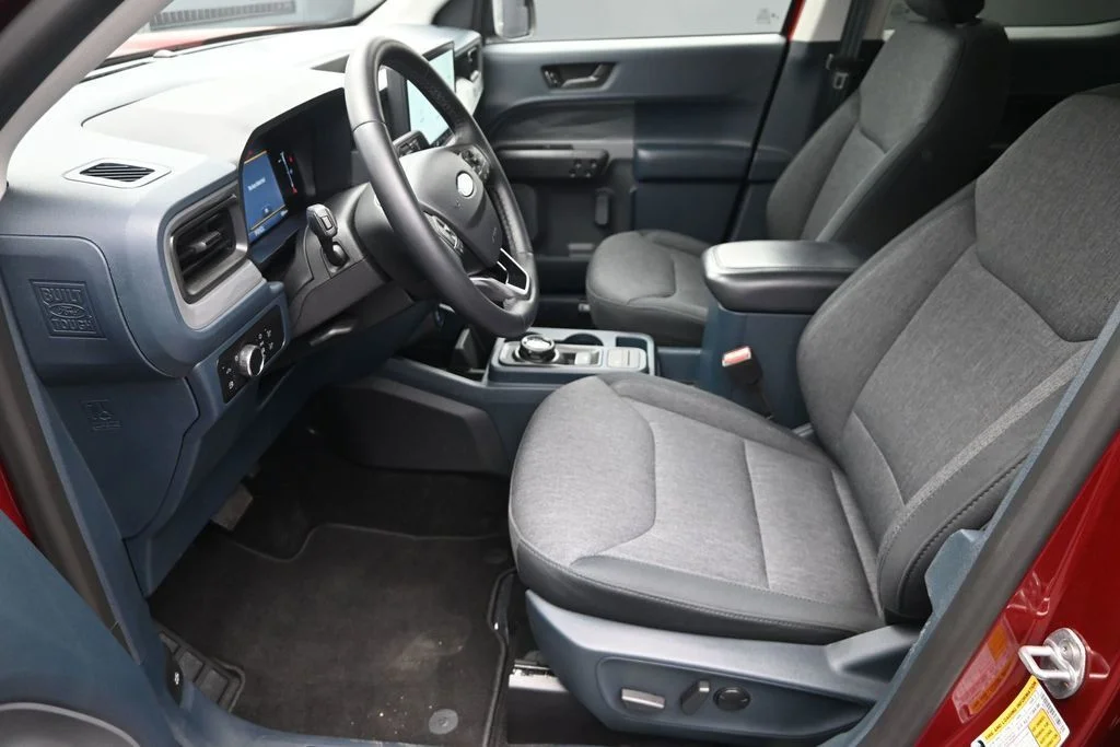 Used 2025 Red Ford XLT image 20