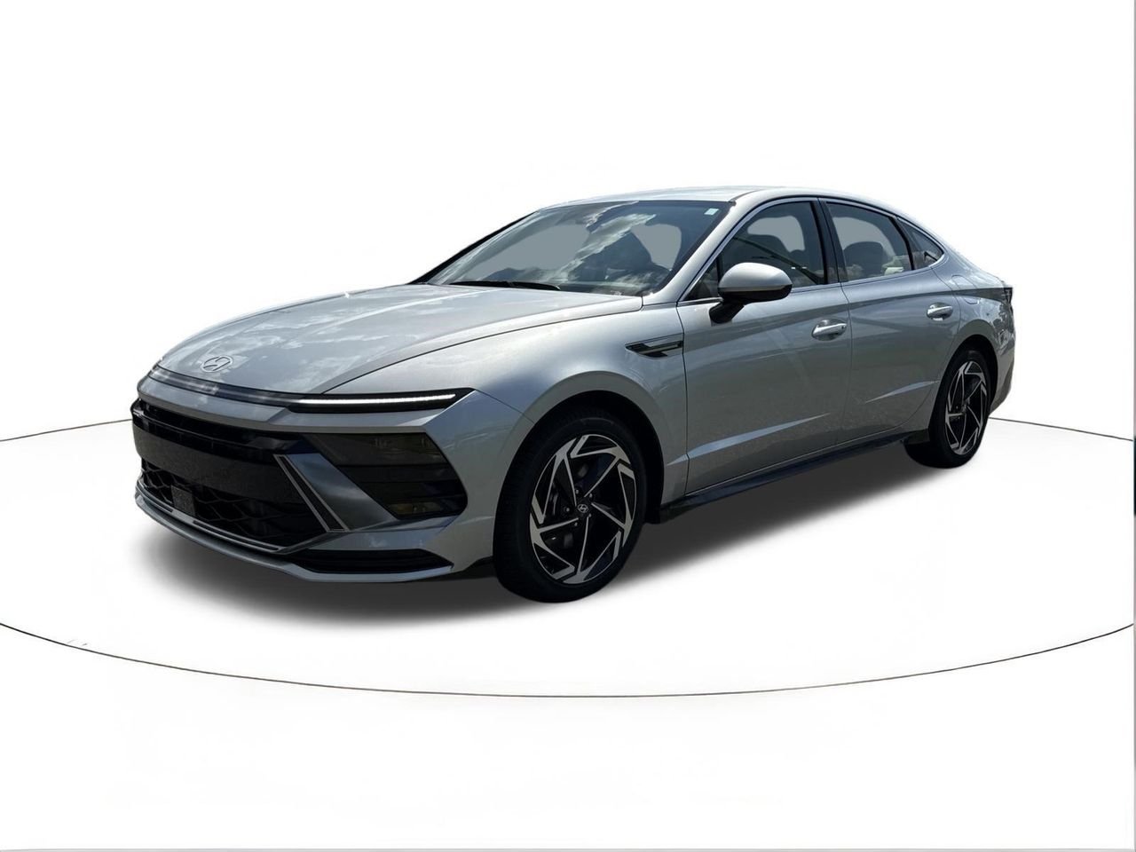 New 2026 Aero Silver Hyundai SEL Sport image 7