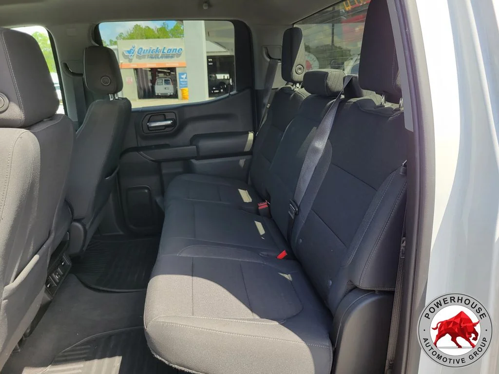 Used 2021 White Chevrolet LT image 15