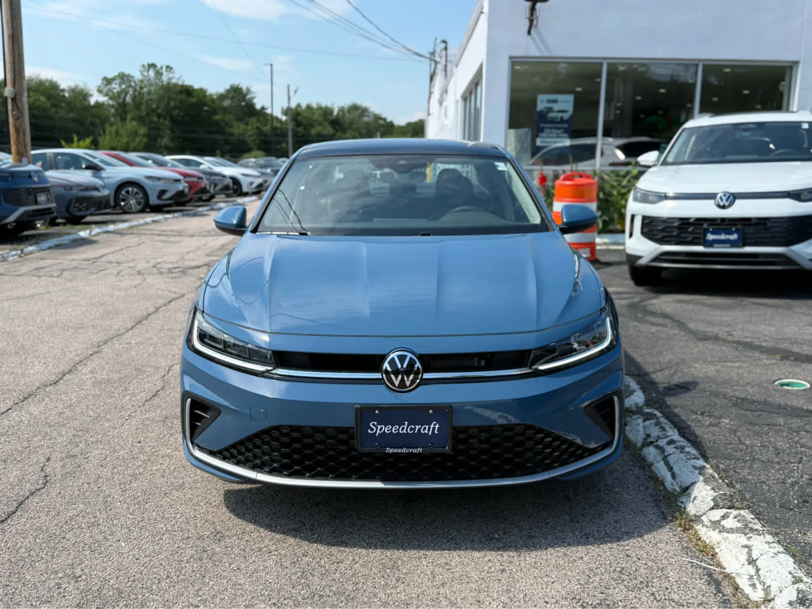 New 2026 Monterey Blue Pearl Volkswagen SE image 2