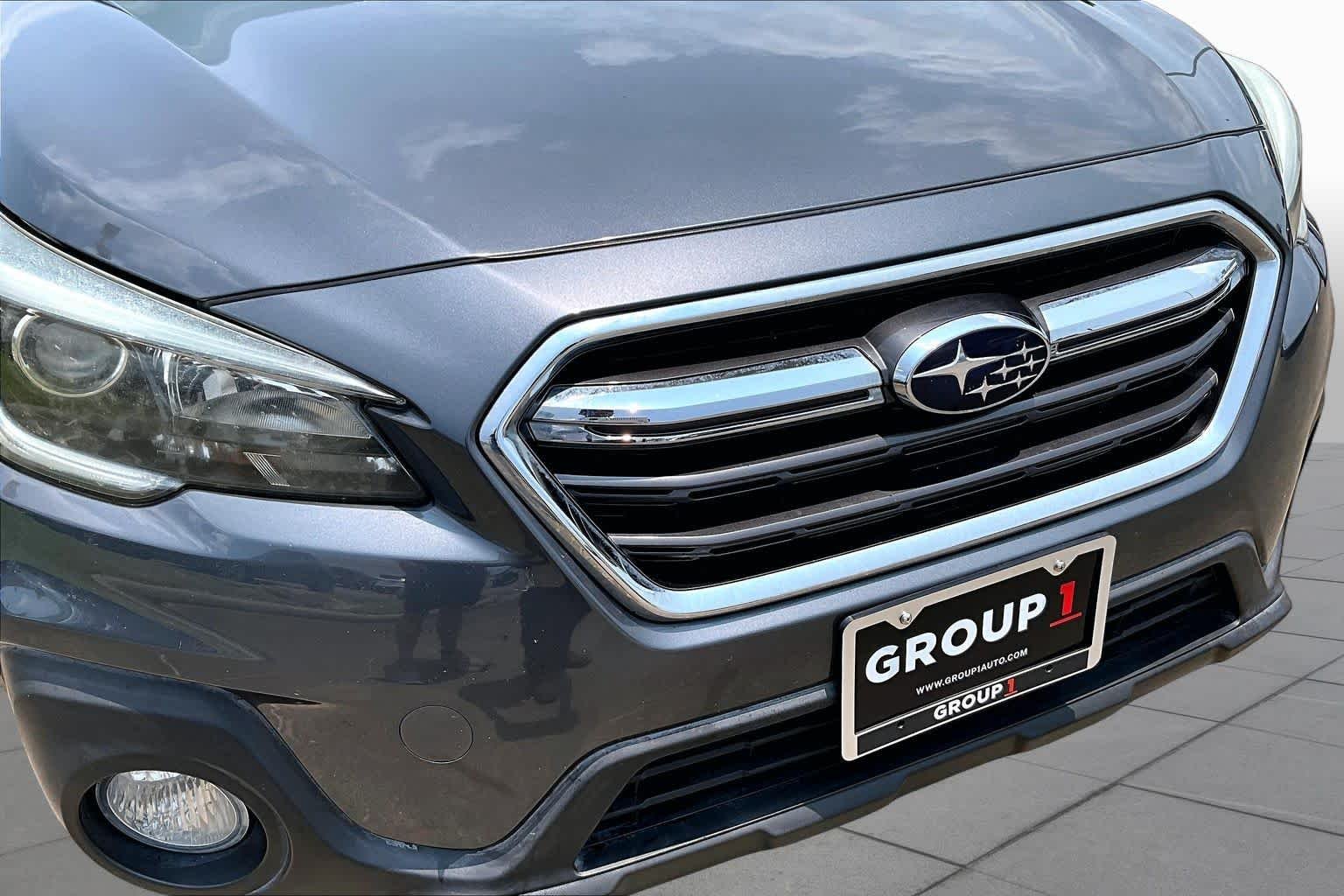 Used 2018 Magnetite Gray Metallic Subaru Premium image 30