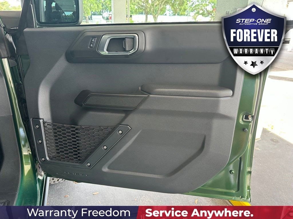 Used 2025 Green Ford Badlands image 35