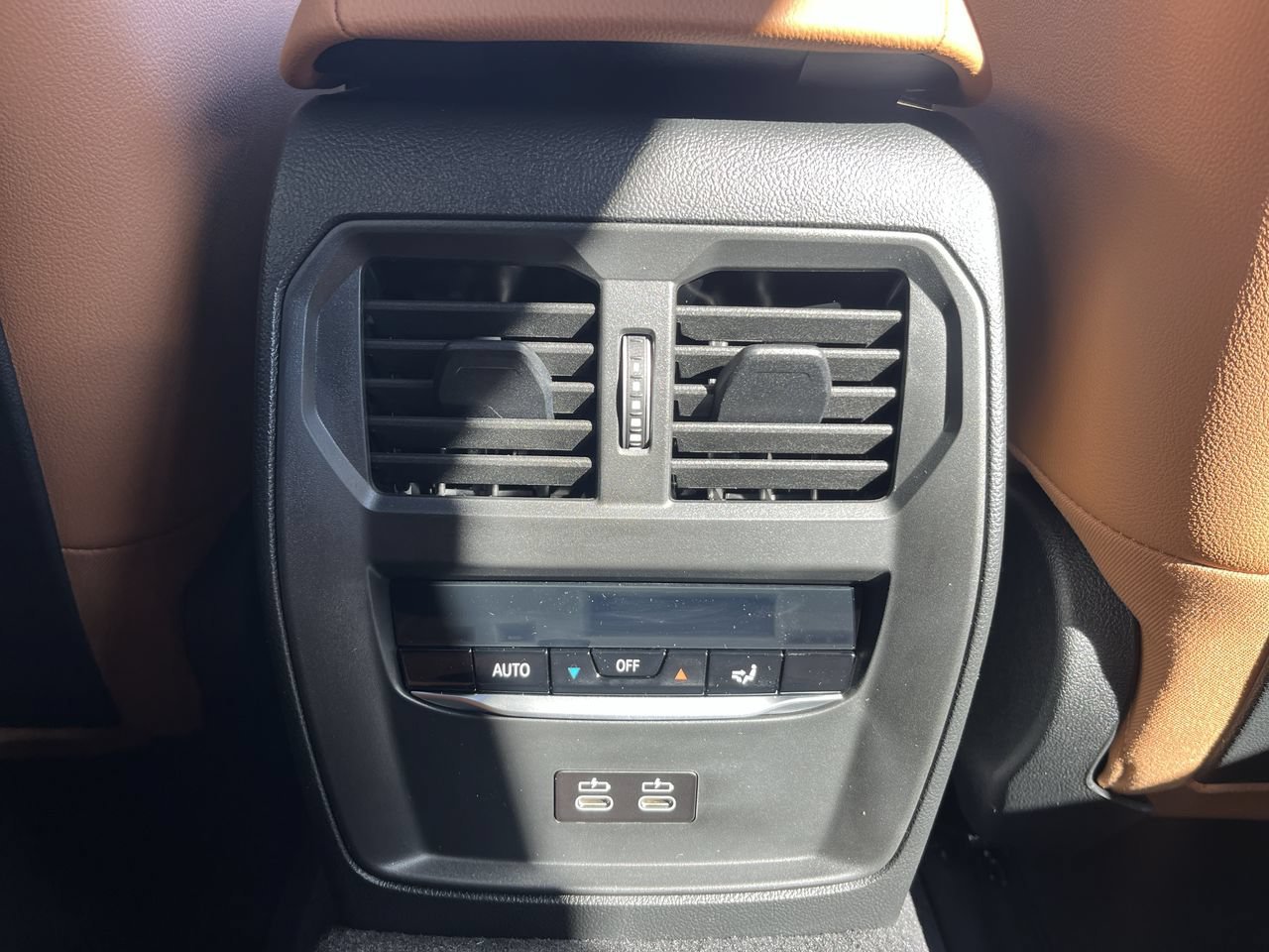 Used 2026 Skyscraper Grey Metallic BMW eDrive40 image 31