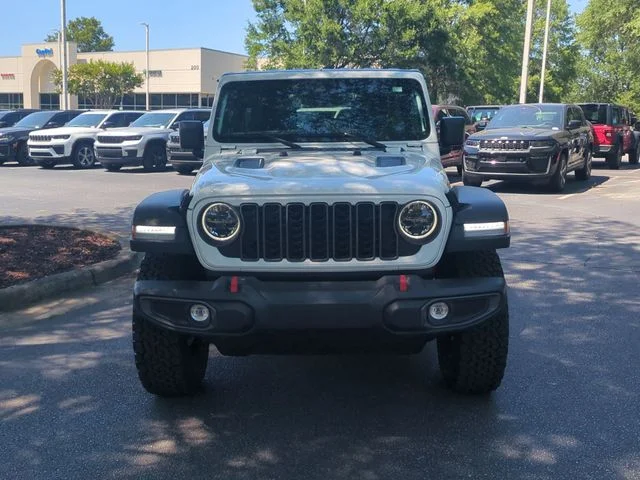 Used 2024 White Jeep Rubicon image 8