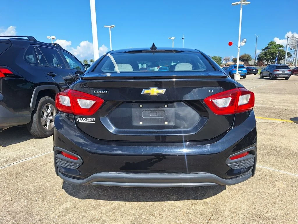 Used 2016 Black Chevrolet LT image 4