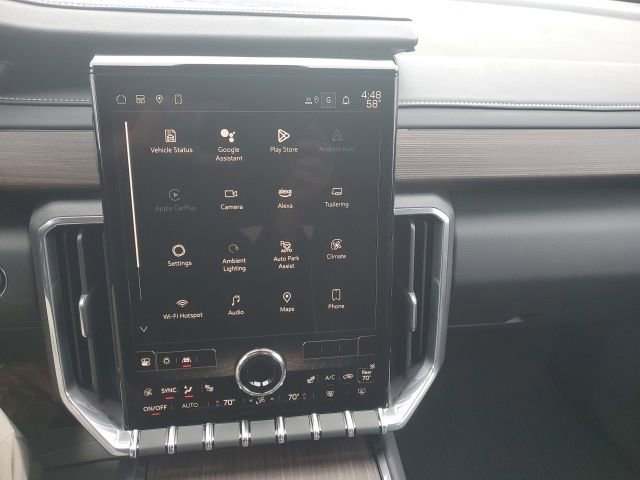 2025 GMC Acadia Denali - Photo 33