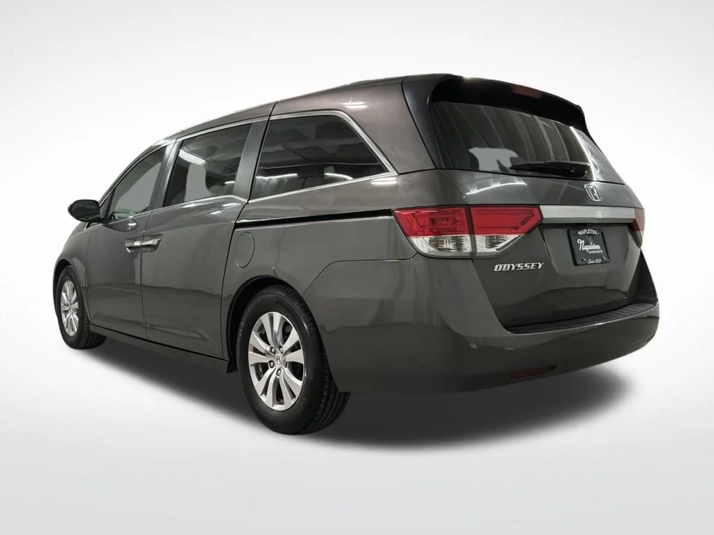 Used 2015 Honda Odyssey EX-L with VIN 5FNRL5H63FB033668 for sale in Morton Grove, IL
