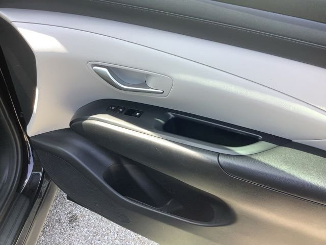 2025 Hyundai Tucson SE - Photo 22