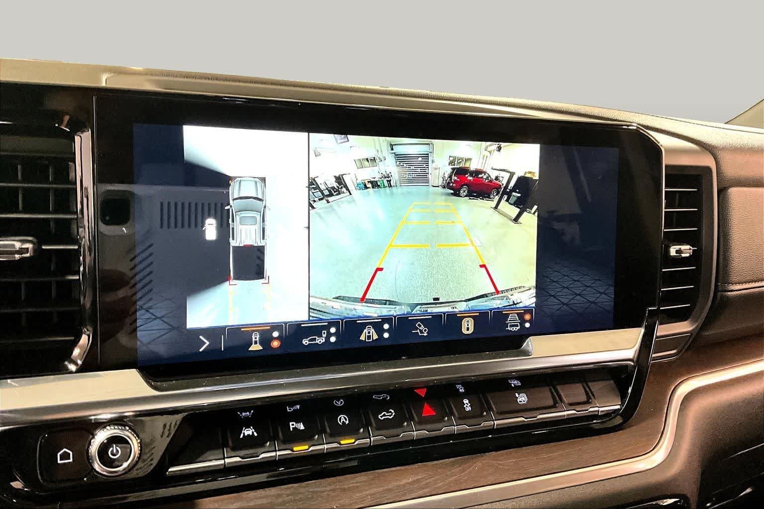 Used 2026 Onyx Black GMC SLT image 31
