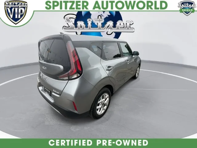 Certified Used 2024 Gray Kia LX image 15