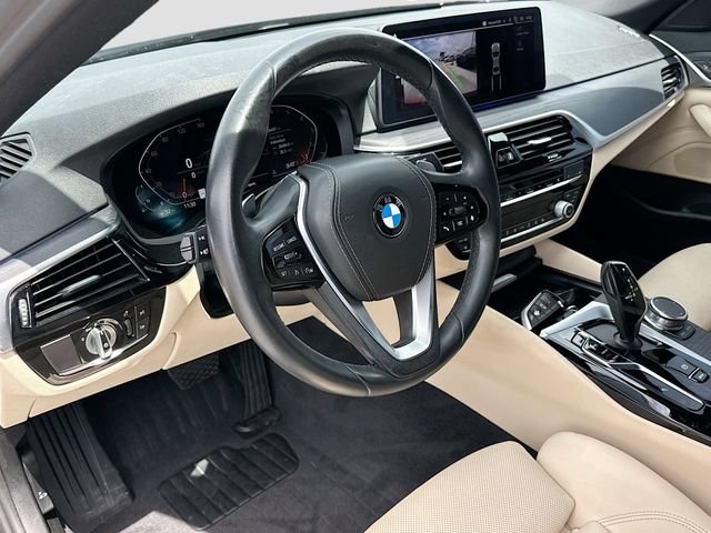 Used 2022 Gray BMW 530i image 9