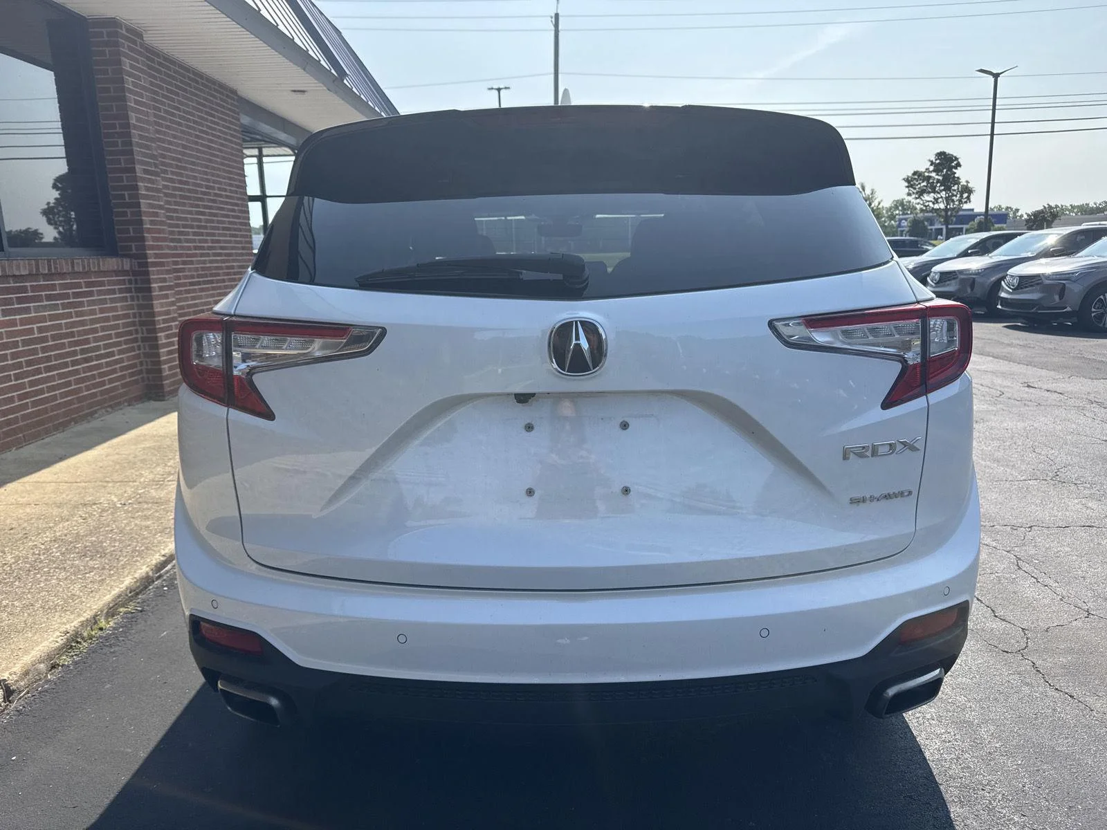 Used 2024 Platinum White Pearl Acura SH-AWD w/Tech image 5