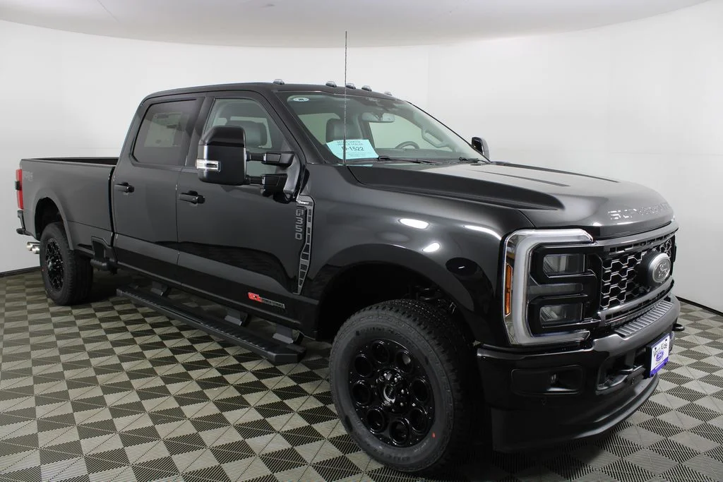 2026 Ford F-350 Lariat 4x4 Crew Cab 8' Box SRW's photo