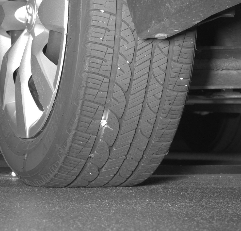 Used 2016 Gray Toyota LE image 14