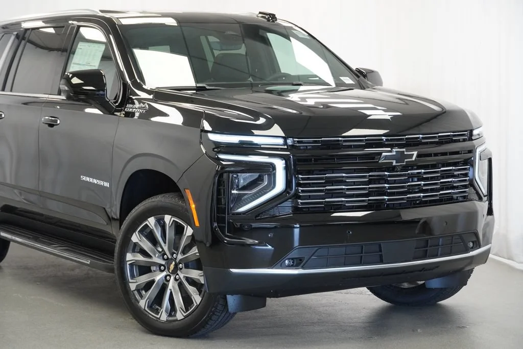New 2026 Black Chevrolet High Country image 9