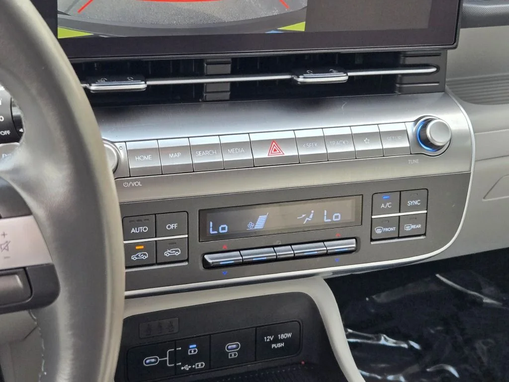 Used 2024 Yellow Hyundai SEL image 25