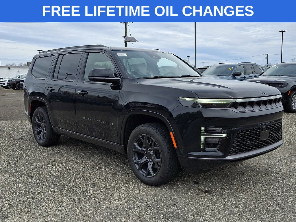 New 2026 High Gloss Black Exterior Paint Jeep Limited Altitude image 1