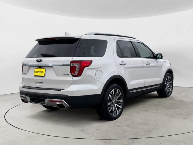 Used 2017 White Ford Platinum image 5