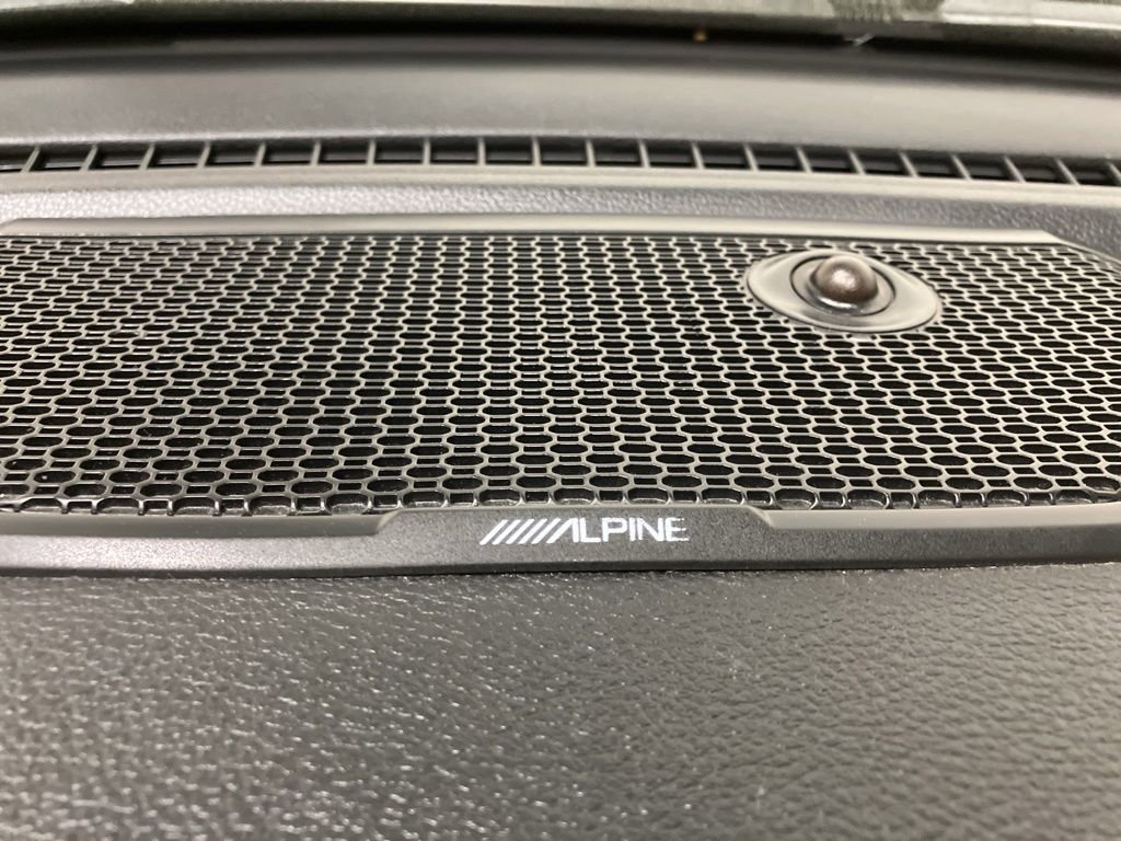 Used 2022 Granite Crystal Metallic Clearcoat Ram Laramie image 9
