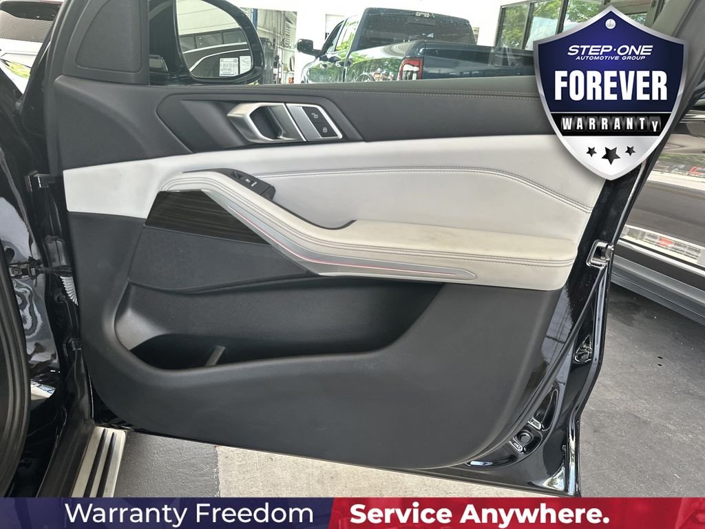 Used 2023 Black BMW xDrive45e image 37