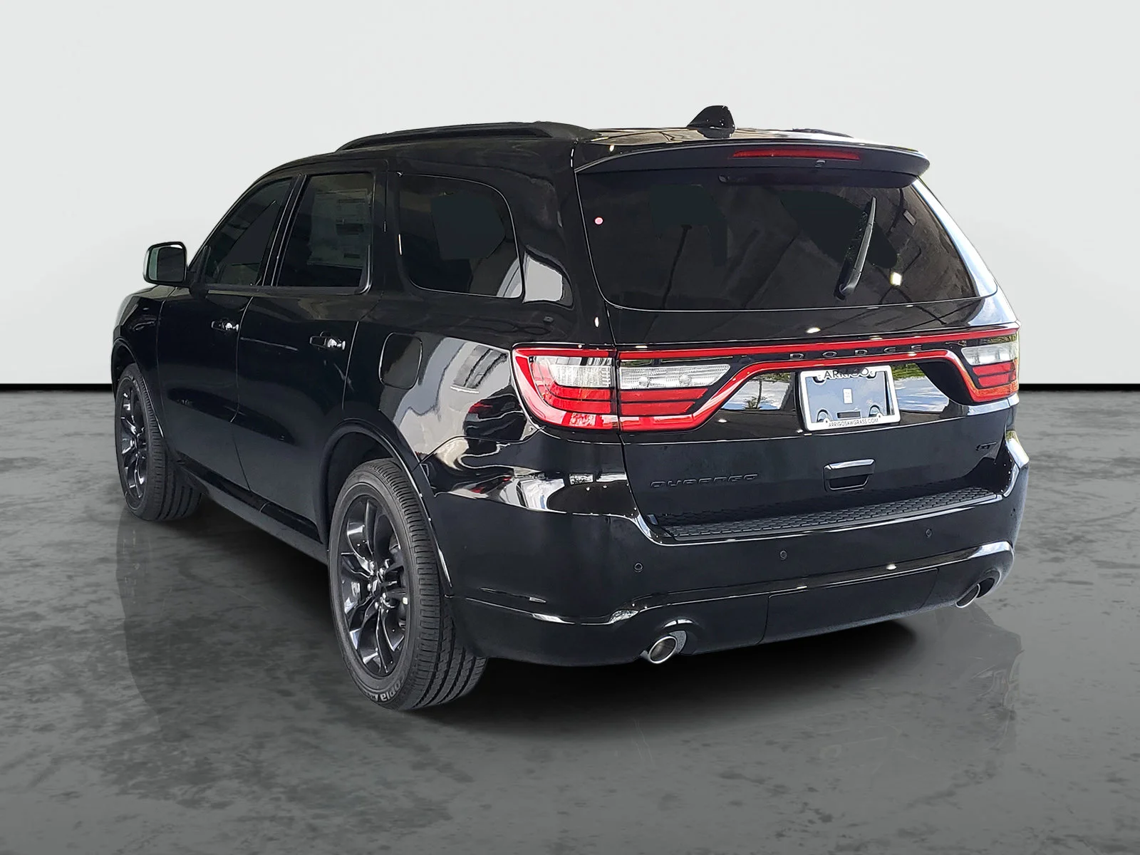 New 2026 Diamond Black Clear-Coat Exterior Paint Dodge GT image 2