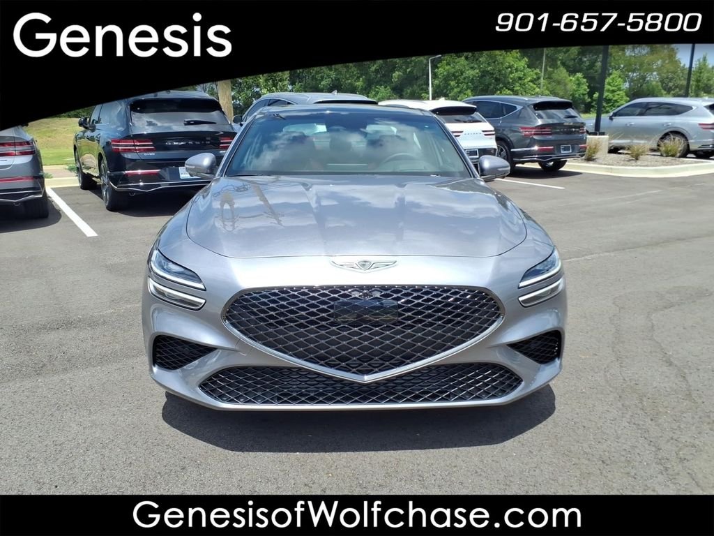 New 2026 Silver Genesis 3.3T Sport Prestige image 8