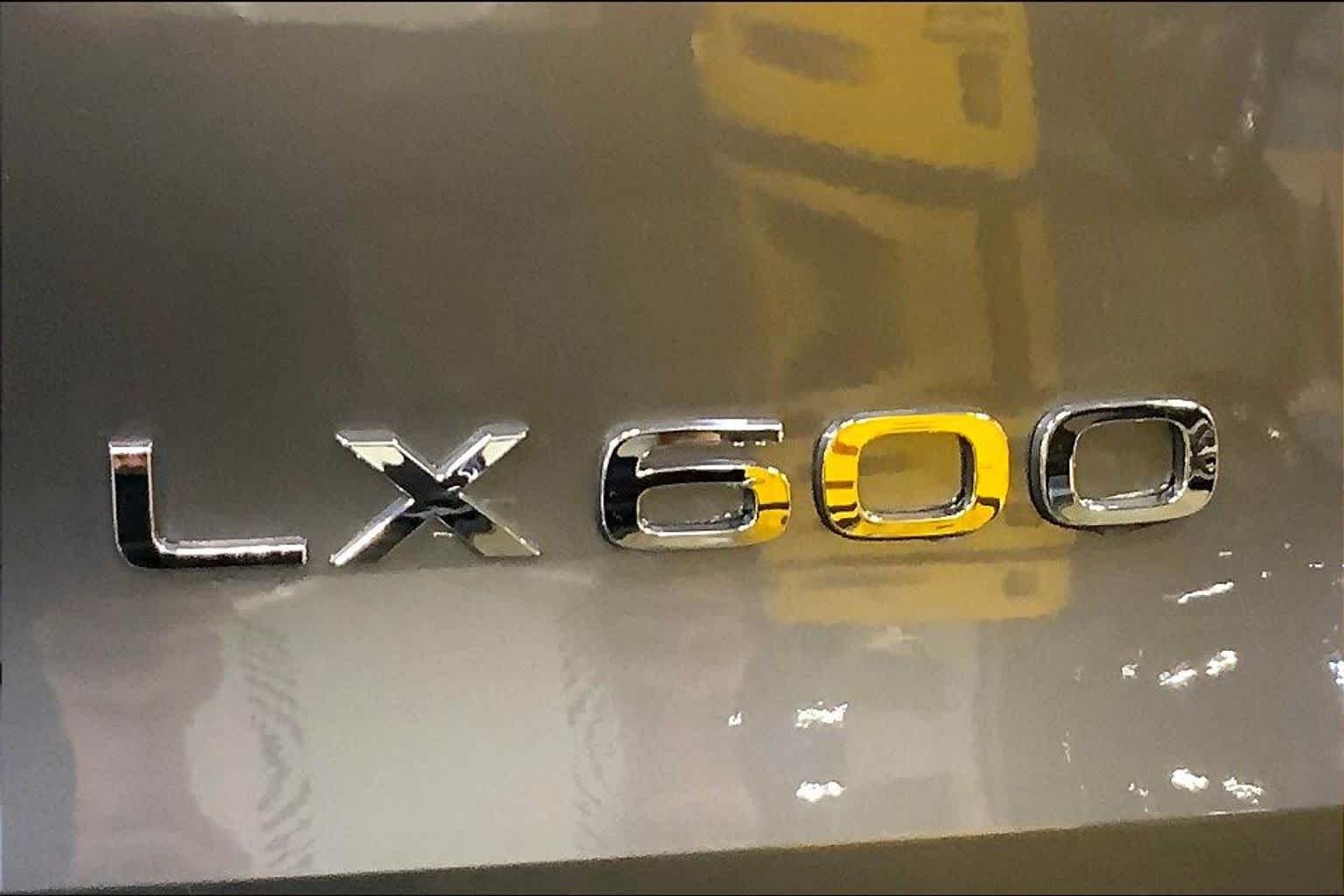 2026 Lexus LX 600 Luxury - Photo 15