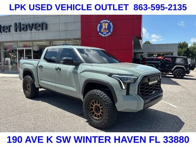 Used 2024  Toyota SR5 image 1