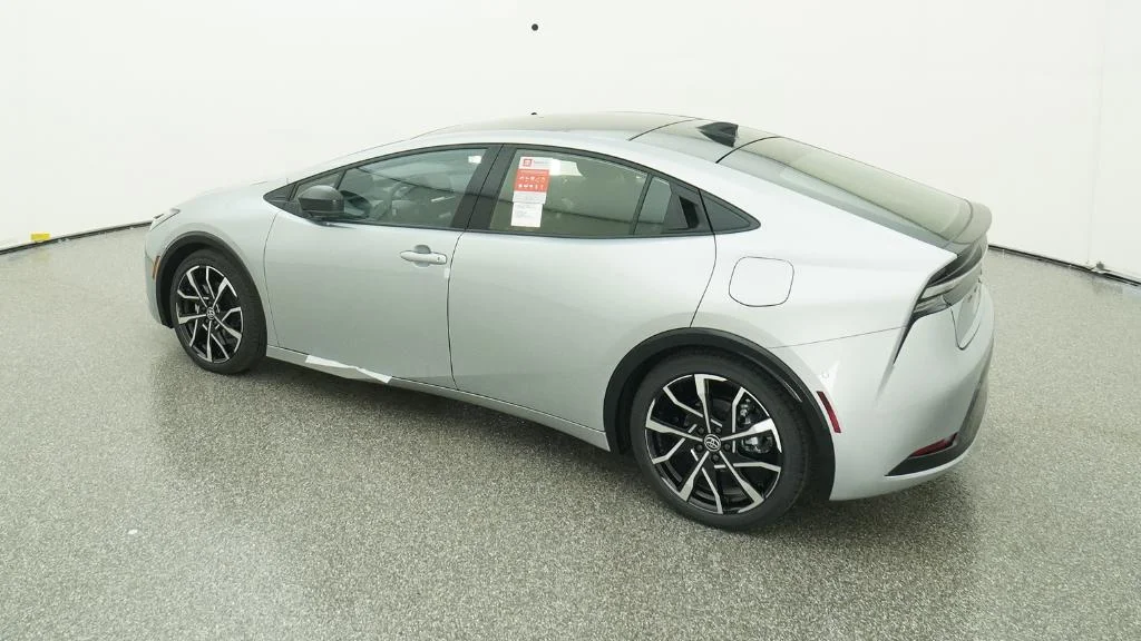 New 2026 Cutting Edge Toyota XSE Premium image 5