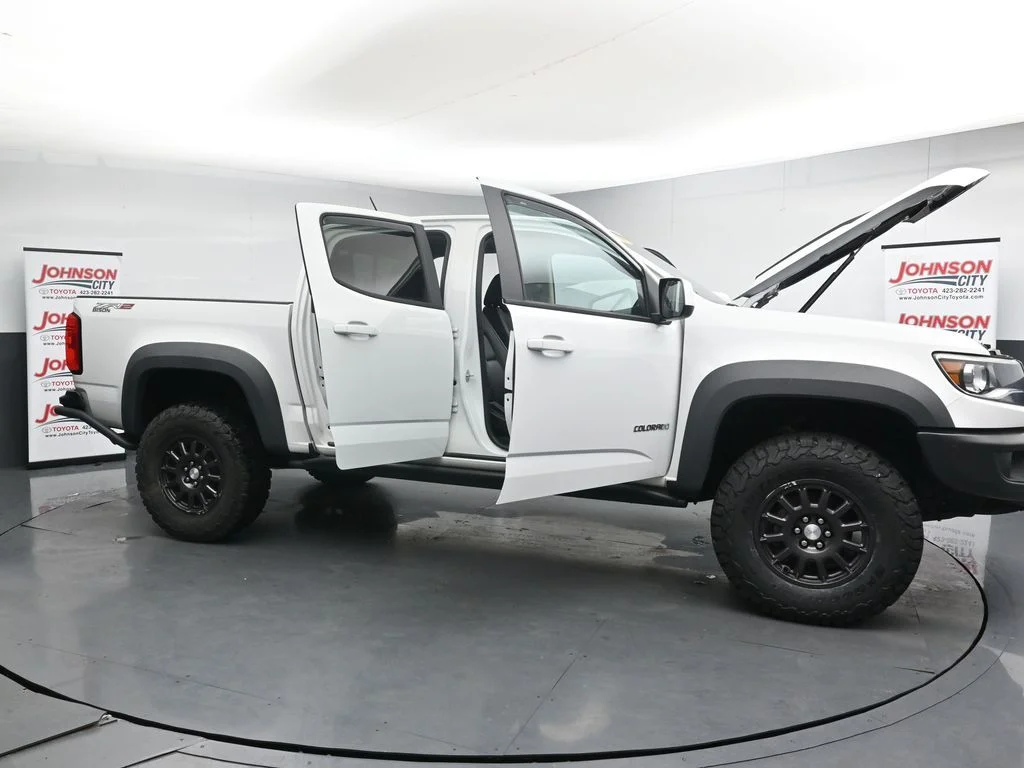 Used 2019 White Chevrolet ZR2 image 40