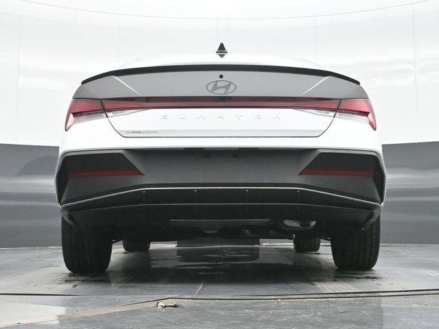 New 2026 White Hyundai SEL Sport Plus image 10