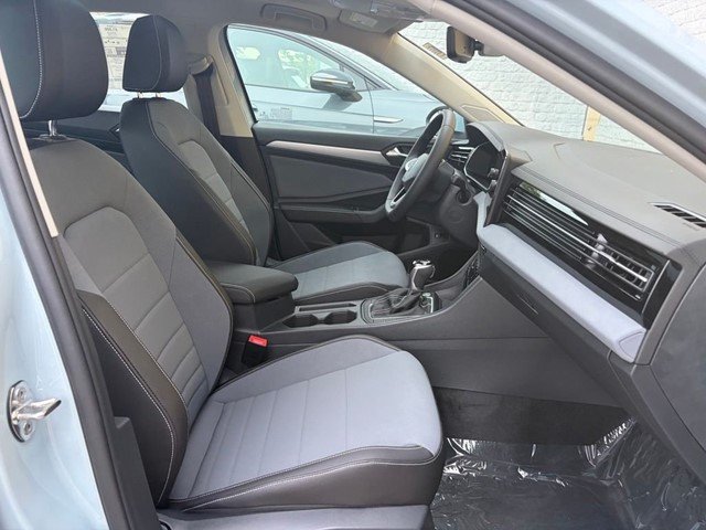 New 2027 Monument Gray Volkswagen 1.5T SE image 17