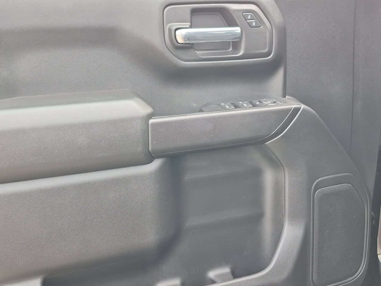 Used 2026 Black Chevrolet Custom image 21