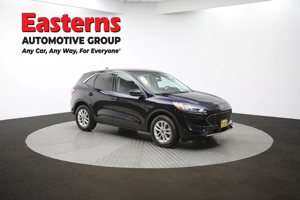 Used 2021 Blue Ford SE image 77