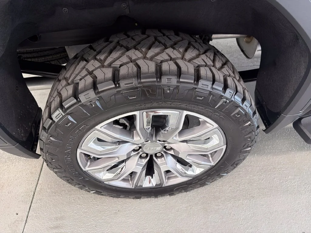 New 2026 Onyx Black GMC Denali image 4