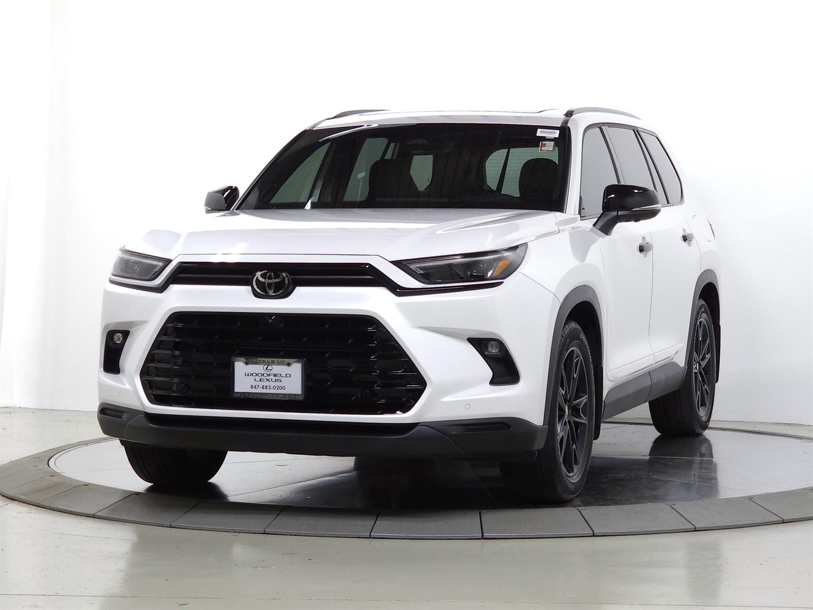 Used 2026 White Toyota Nightshade image 3