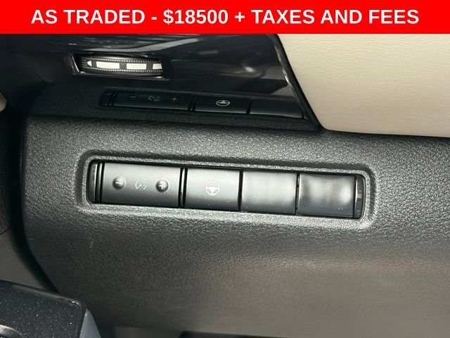 Used 2022 Gray Nissan SV 2WD image 20