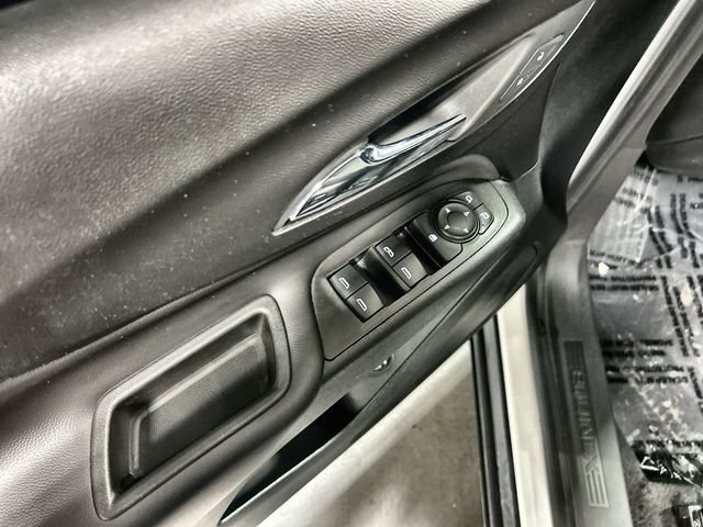 Used 2022 Summit White Chevrolet LT image 13