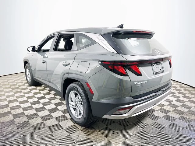 New 2026 Hyundai TUCSON SE