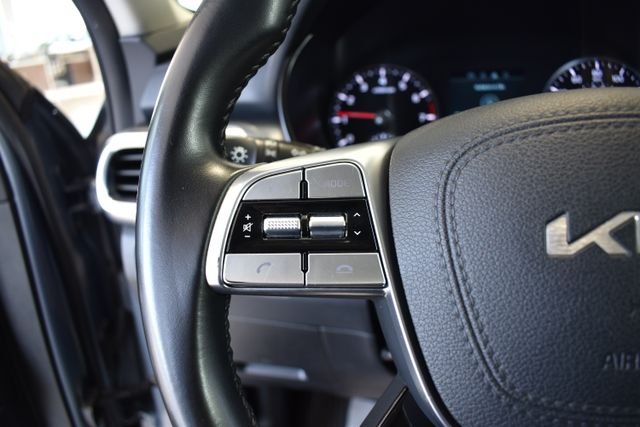 2022 Kia Telluride LX - Photo 21