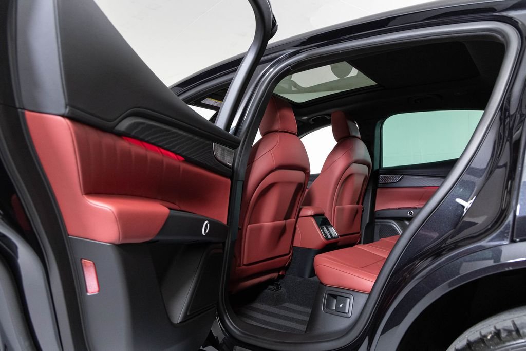 2026 Maserati Grecale Modena V6 - Photo 33