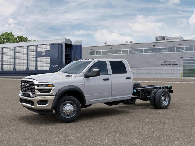 2026 RAM 4500 Tradesman 4X4 Crew Cab DRW 173" WB's photo