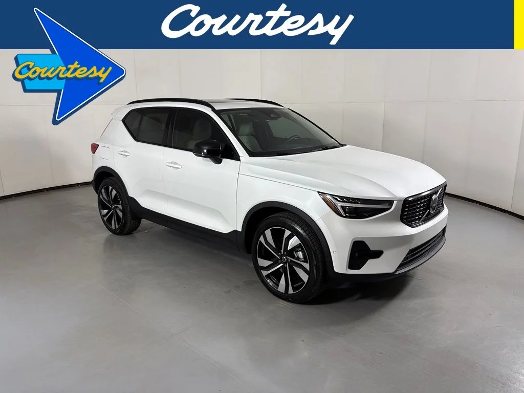 New 2026 Crystal White Volvo Plus image 1