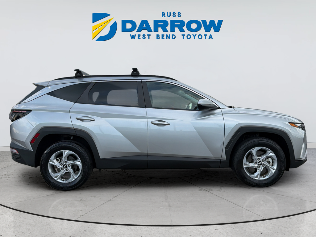 Used 2023 Silver Hyundai SEL image 5